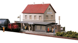 PIKO 61820 - H0 - Bahnhof Burgstein